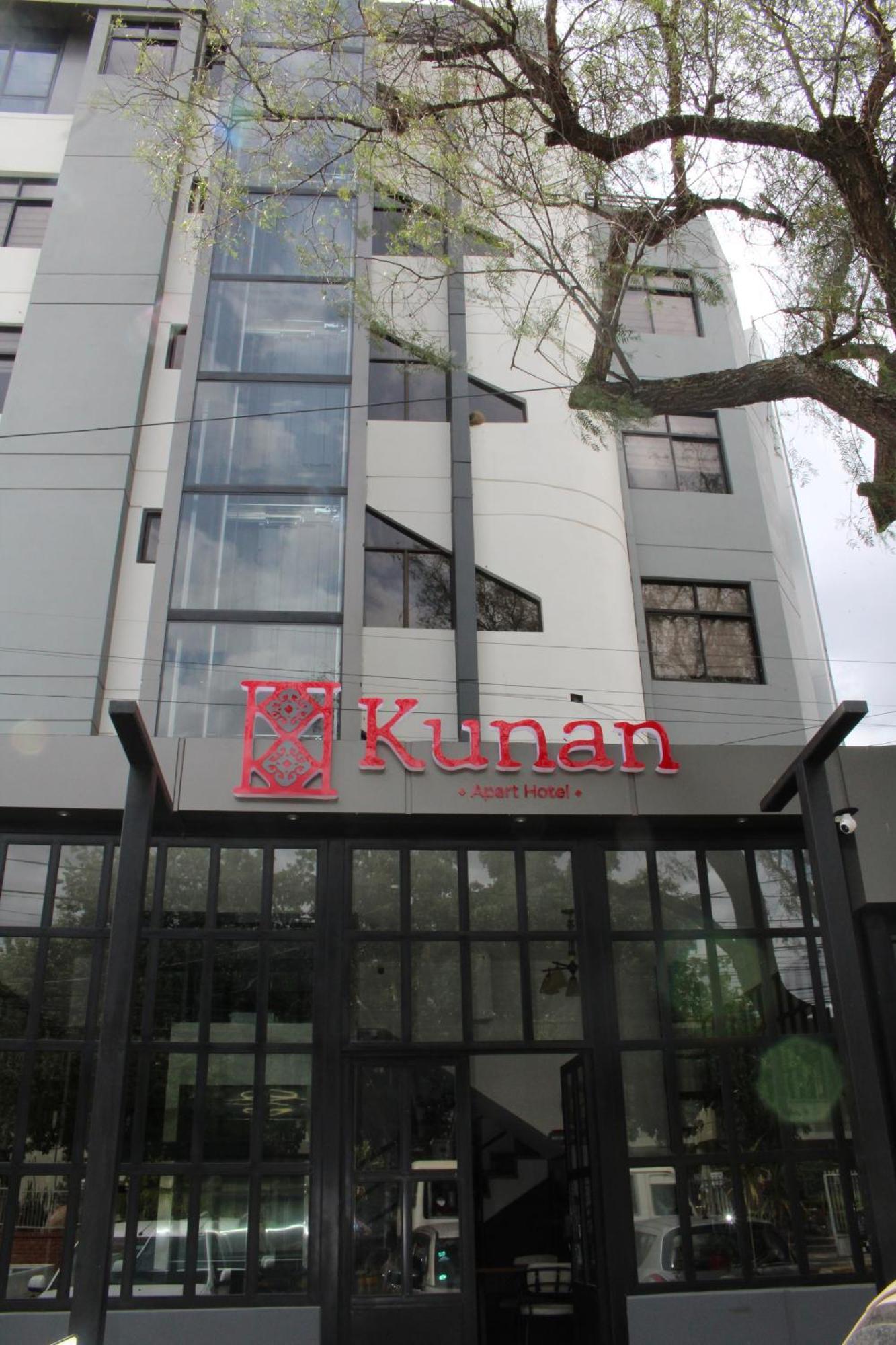 Kunan Hotel Cochabamba Exterior photo